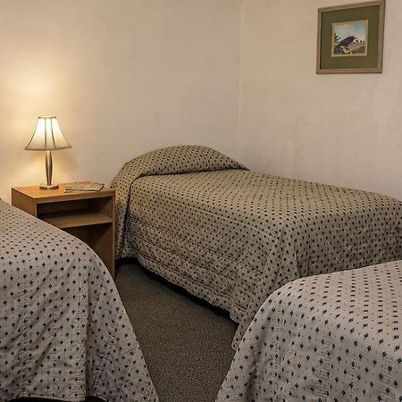 Cedarville Jnr Hotel المظهر الخارجي الصورة
